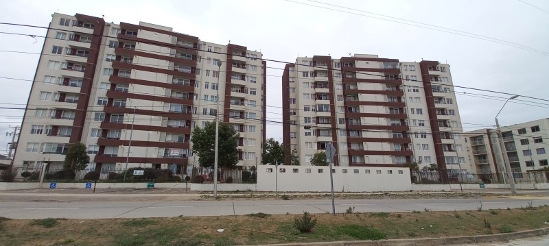 CONDOMINIO ALTOS DEL SENDERO 1...                                        